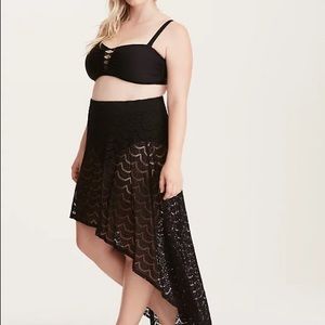 Torrid 6 Hi Low Swim Cover up Lace Skirt black 6x
